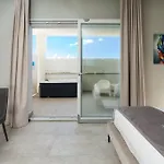 Hotel Emerald 4*
