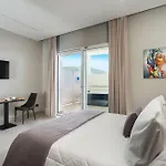 Hotel Emerald 4*