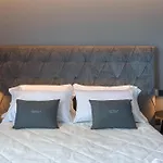 Hotel Emerald