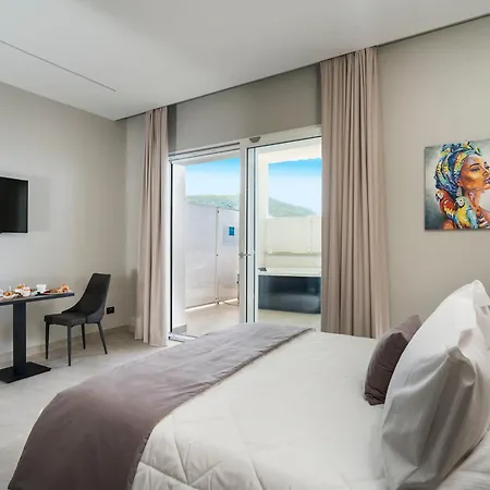 Szálloda Emerald 4*