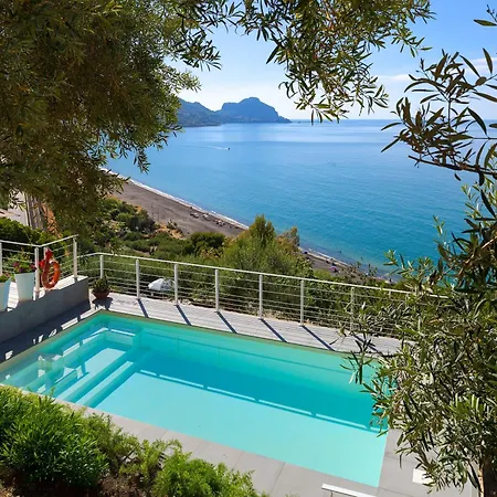 Emerald 4* Cefalu