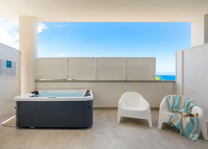 Ξενοδοχείο Emerald Cefalù